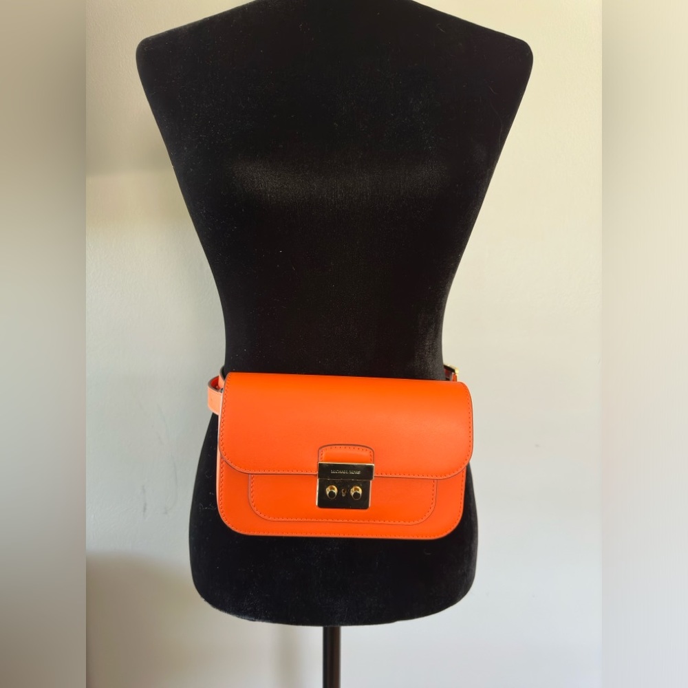 MICHAEL‎ KORS Leather Belt bag
